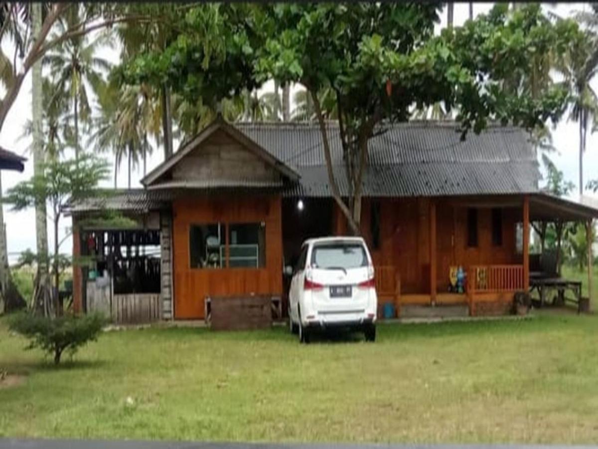 Villa Akbar Sawarna Eksteriør bilde
